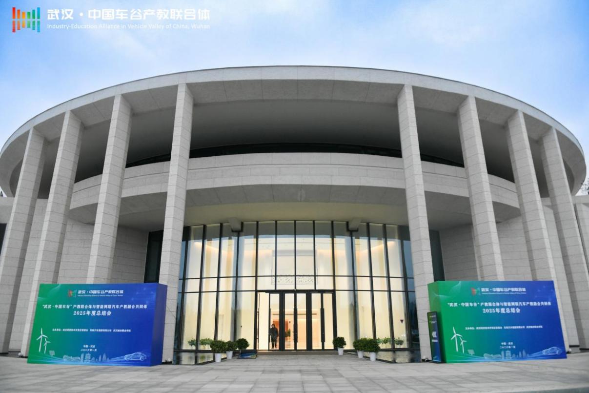 XK星空(体育中国)栏目导航作者